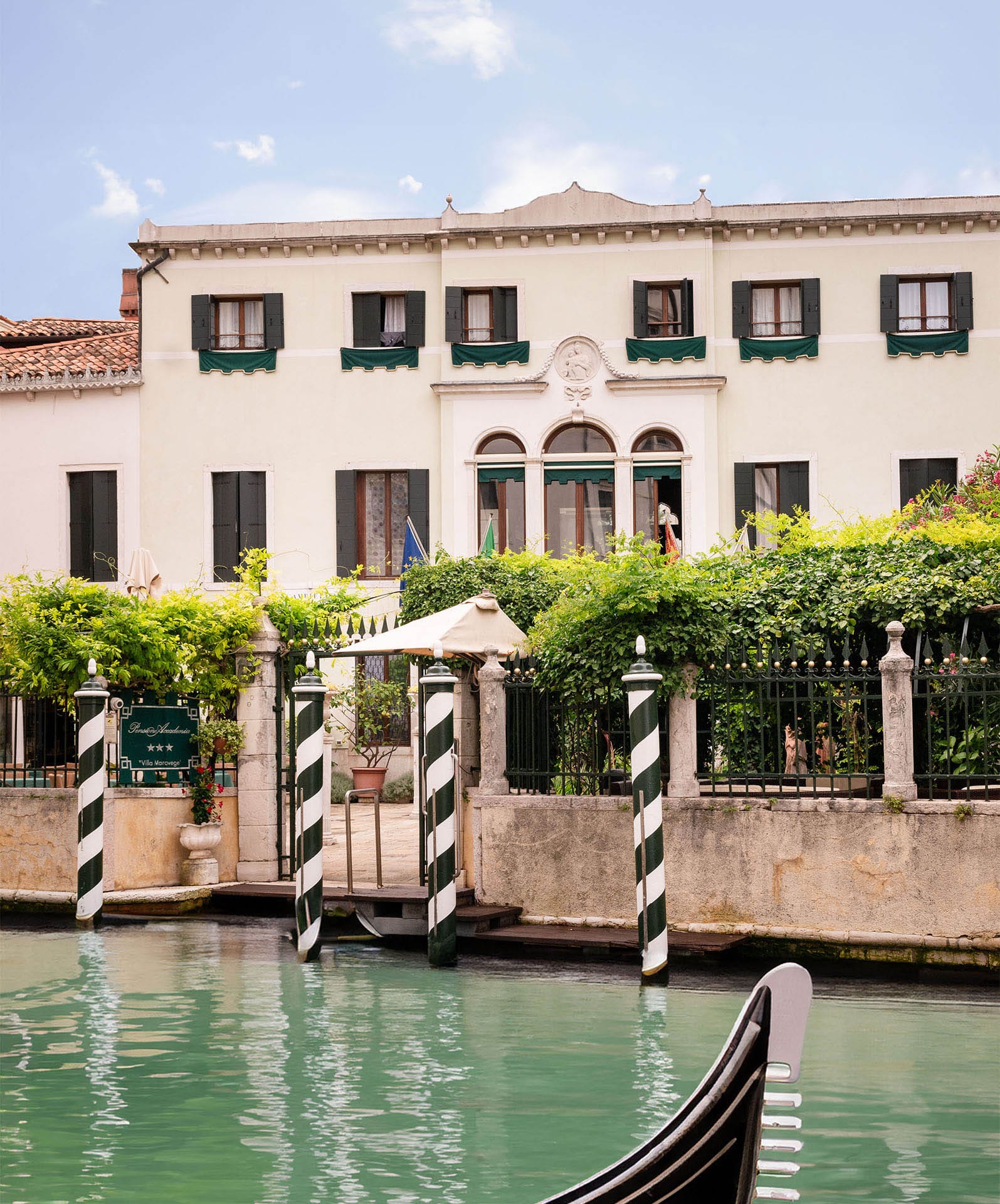 Esterni Hotel Pensione Accademia Venezia 02